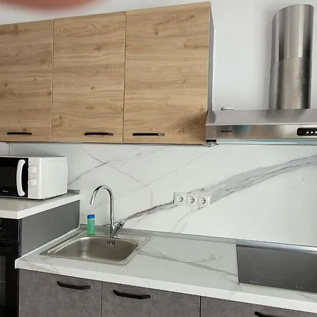 Carihuela Renovado - Wifi 365 Mbps - Fire Stick Amazon - Playa A 50 Metros Апартаменты Торремолинос
