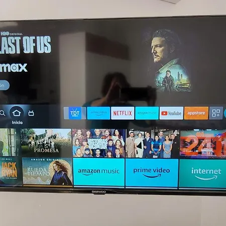 Carihuela Renovado - Wifi 365 Mbps - Fire Stick Amazon - Playa A 50 Metros Apartamento