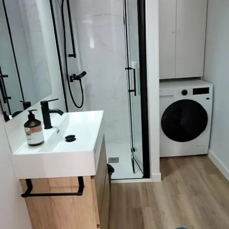 Carihuela Renovado - Wifi 365 Mbps - Fire Stick Amazon - Playa A 50 Metros