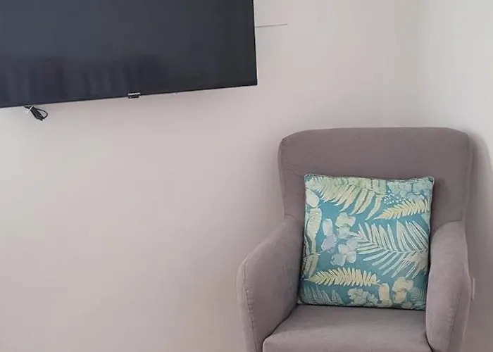 Carihuela Renovado - Wifi 365 Mbps - Fire Stick Amazon - Playa A 50 Metros *