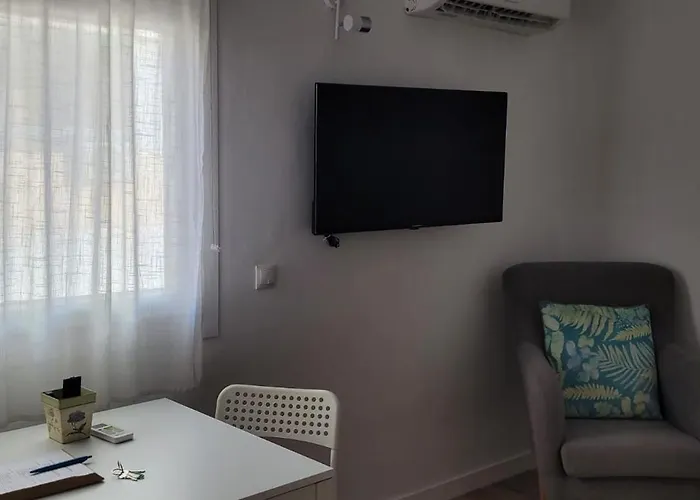 Carihuela Renovado - Wifi 365 Mbps - Fire Stick Amazon - Playa A 50 Metros *