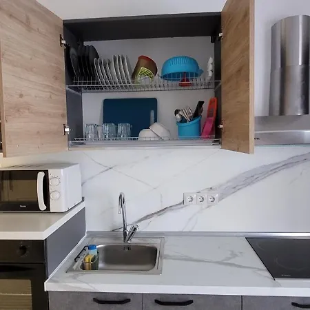 Apartament Carihuela Renovado - Wifi 365 Mbps - Fire Stick Amazon - Playa A 50 Metros