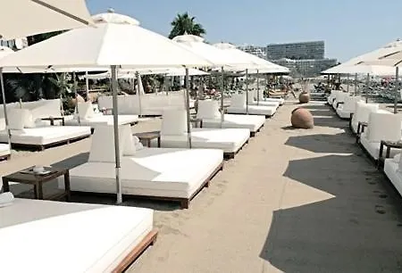 Apartment Carihuela Renovado - Wifi 365 Mbps - Fire Stick Amazon - Playa A 50 Metros *