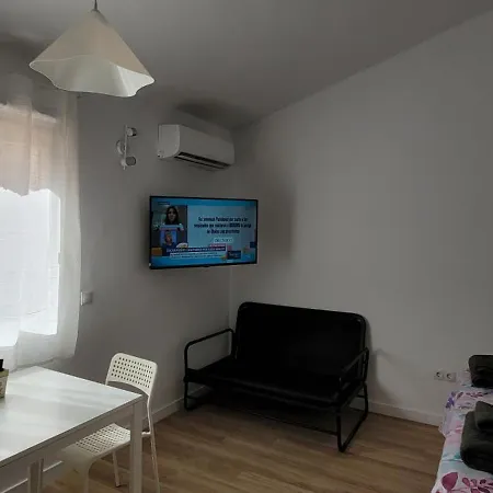 Apartment Carihuela Renovado - Wifi 365 Mbps - Fire Stick Amazon - Playa A 50 Metros
