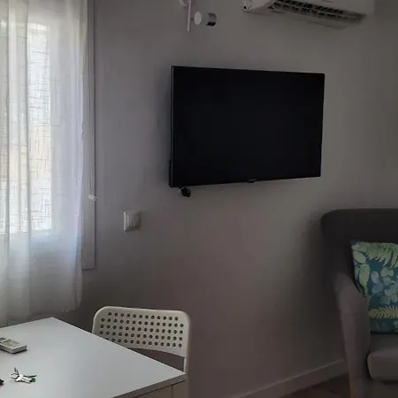 Carihuela Renovado - Wifi 365 Mbps - Fire Stick Amazon - Playa A 50 Metros *